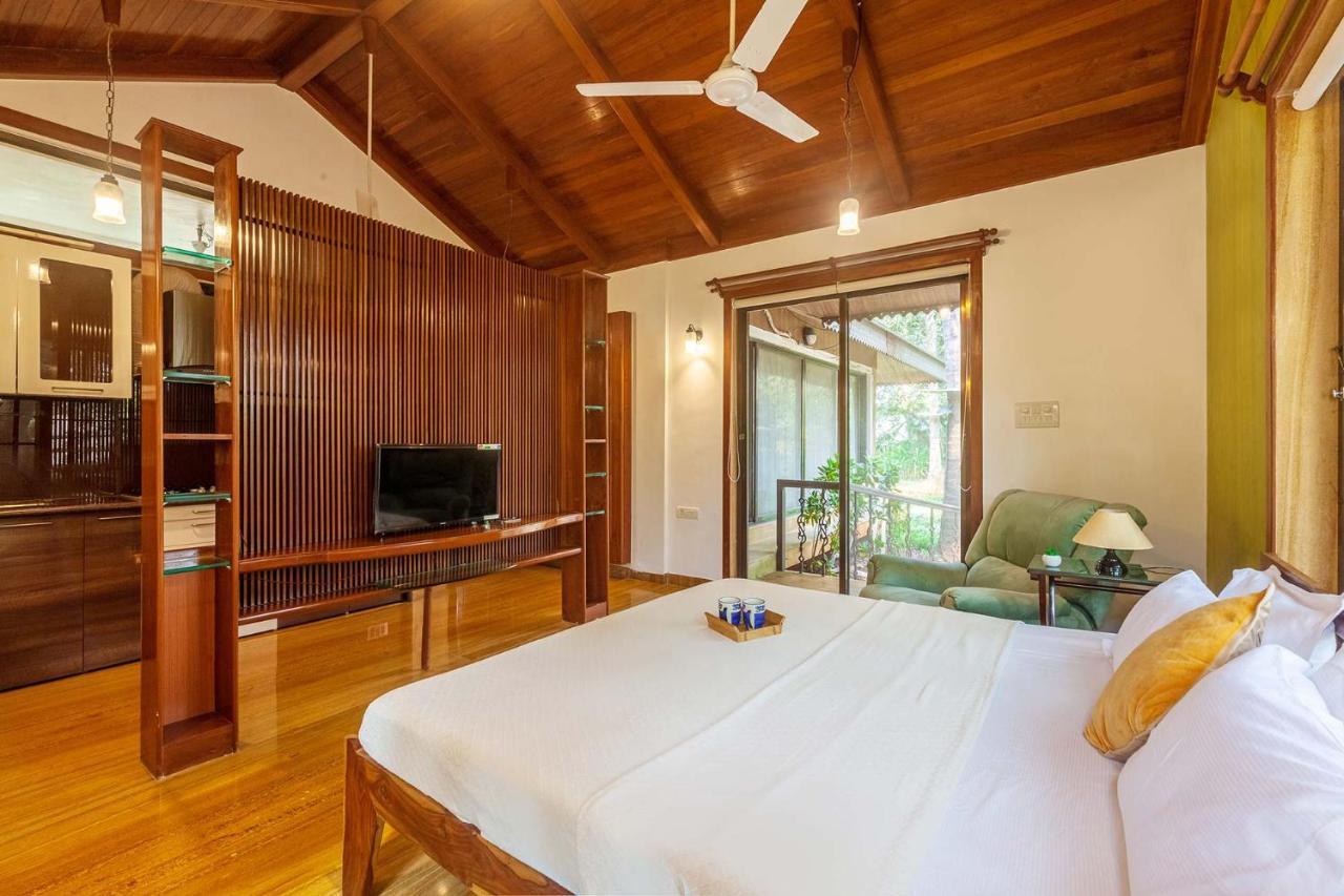 Stayvista'S Casa Palmera - Pet-Friendly Villa With Pool, Garden With Gazebo, And Indoor & Outdoor Games Alībāg Exteriér fotografie